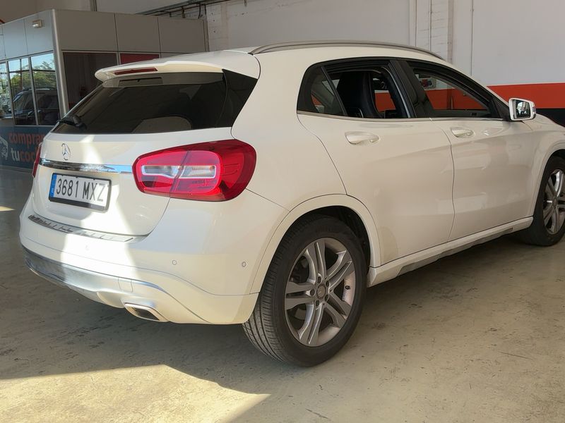 Mercedes-Benz GLA-Klasse GLA 200 Urban — zdjęcie 6