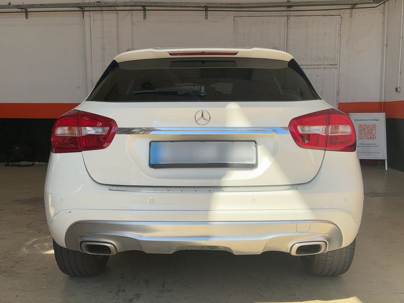 Mercedes-Benz GLA-Klasse GLA 200 Urban — zdjęcie 5