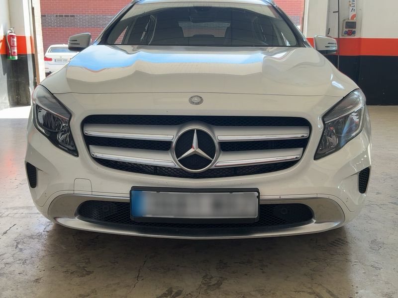 Mercedes-Benz GLA-Klasse GLA 200 Urban — zdjęcie 9