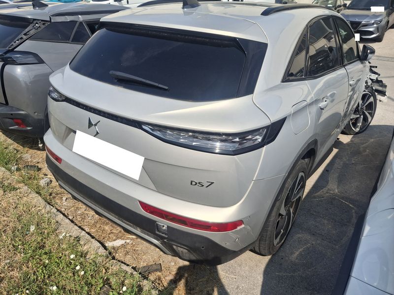 DS Automobiles DS7 1.5 Blue-HDi Performance Line + — zdjęcie 5