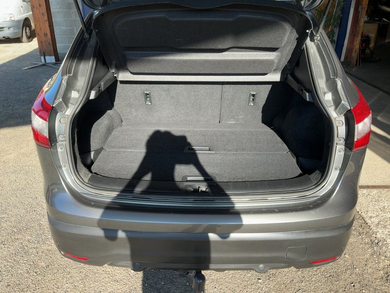Nissan Qashqai 1.5 dCi N-Connecta 2016 – снимка 15