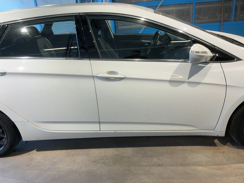 Hyundai i40 1.6 FIFA World Cup Edition — zdjęcie 7