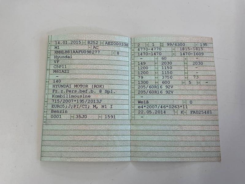 Hyundai i40 1.6 FIFA World Cup Edition — zdjęcie 15