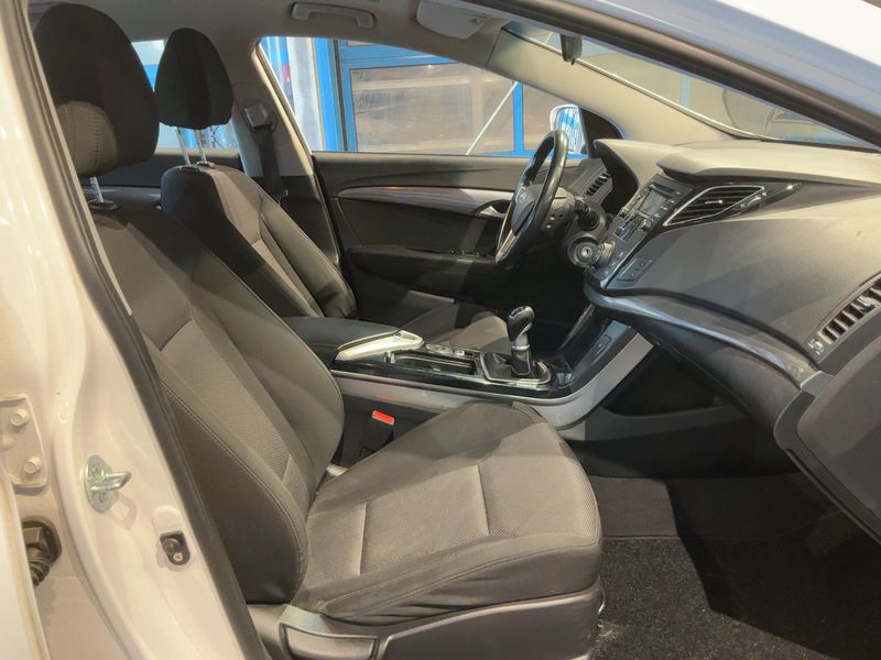 Hyundai i40 1.6 FIFA World Cup Edition — zdjęcie 11