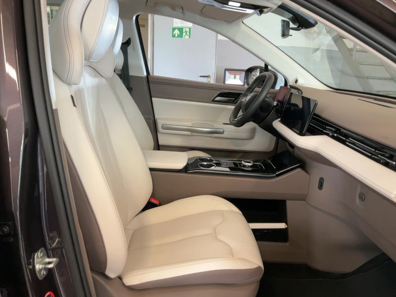 Aiways U5 electric drive 150 kW Premium — zdjęcie 11