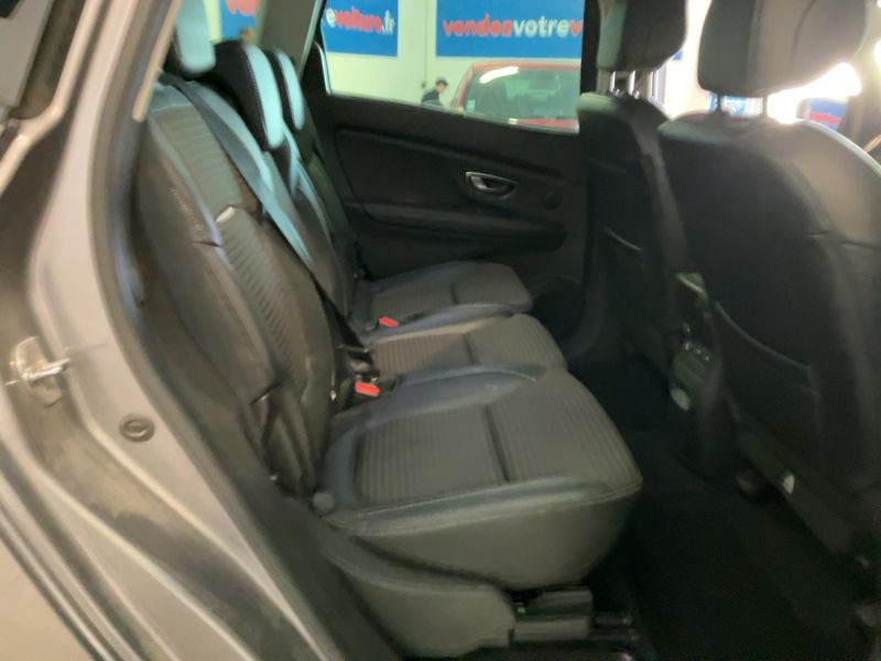 Renault Grand Scenic 1.6 dCi Energy Intens 2018 – снимка 19