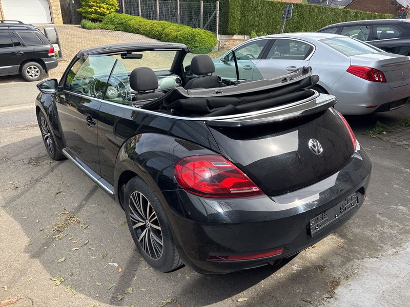 Volkswagen Beetle 1.2 TSI Allstar BlueMotion Tech — zdjęcie 19