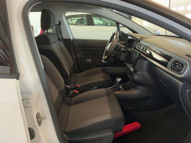Citroen C3 1.2 PureTech Shine 2023 – снимка 16