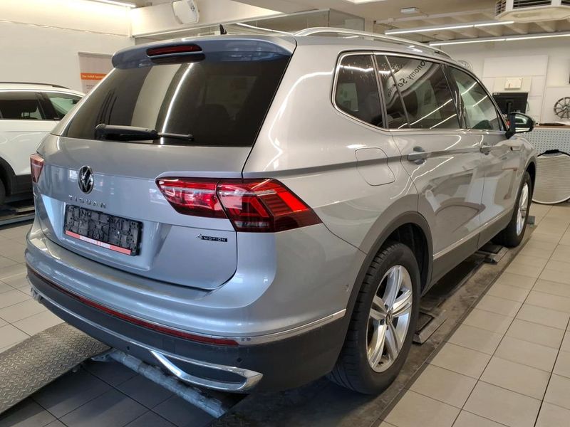 Volkswagen Tiguan Allspace 2.0 TDI Elegance 4Motion — zdjęcie 15
