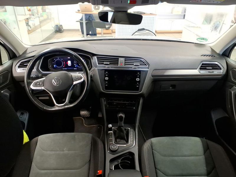Volkswagen Tiguan Allspace 2.0 TDI Elegance 4Motion — zdjęcie 20