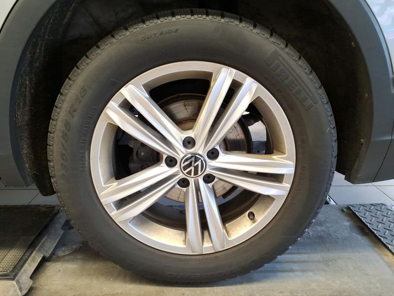 Volkswagen Tiguan Allspace 2.0 TDI Elegance 4Motion — zdjęcie 25