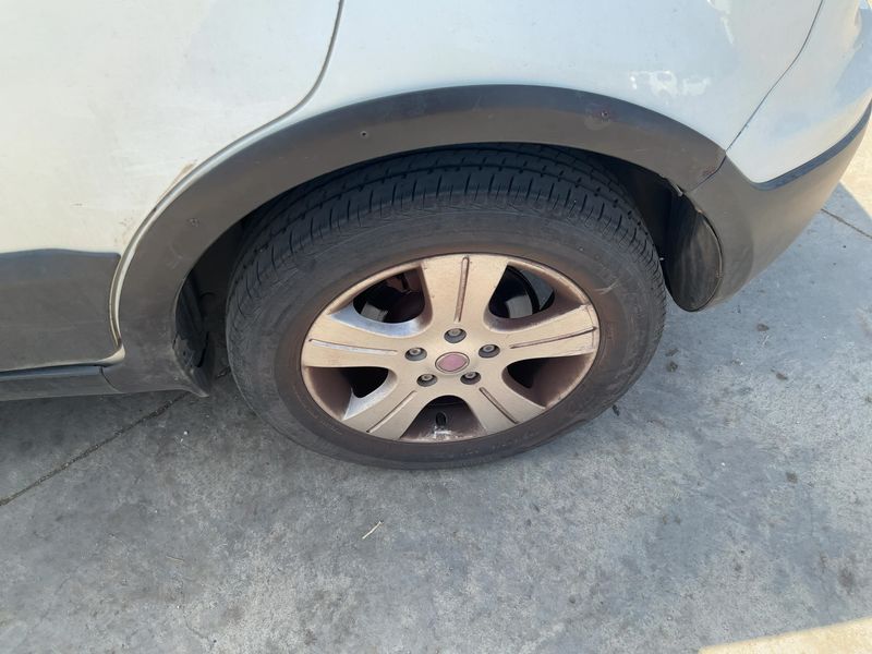 Fiat Sedici 2.0 JTDM Multijet Dynamic 4x4 2010 – снимка 5