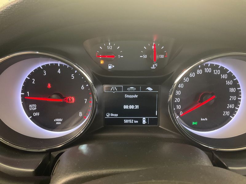 Opel Astra 1.2 Turbo 120 Jahre Start/Stop — zdjęcie 13