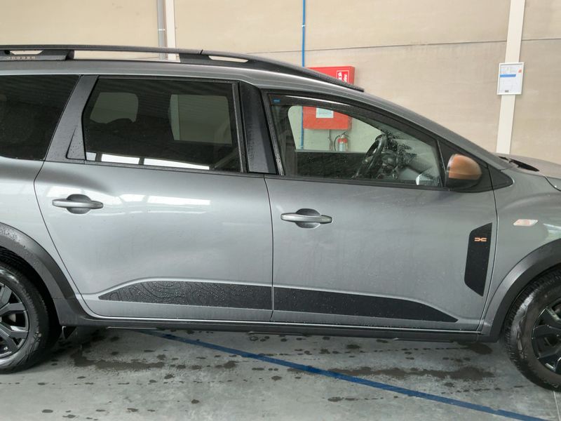 Dacia Jogger 1.0 TCe LPG Extreme — zdjęcie 7