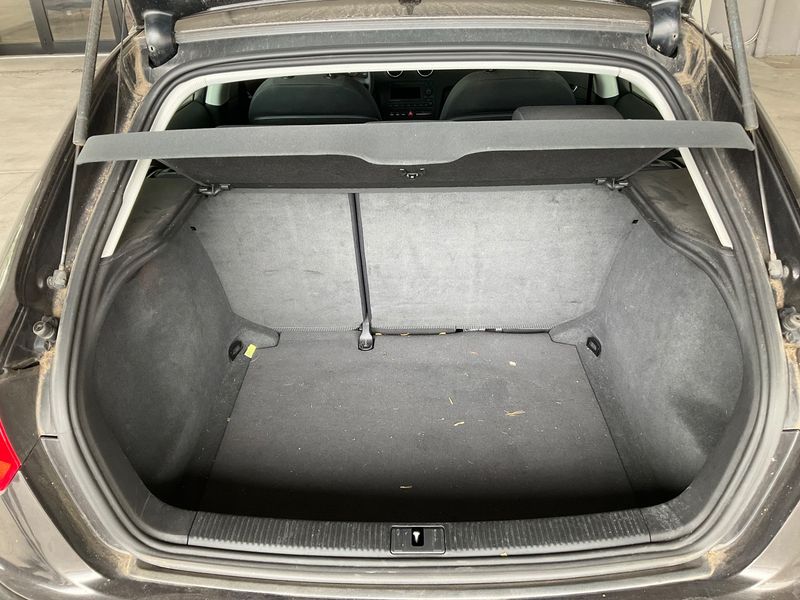 Audi A3 Sportback 1.9 TDI Attraction — zdjęcie 10