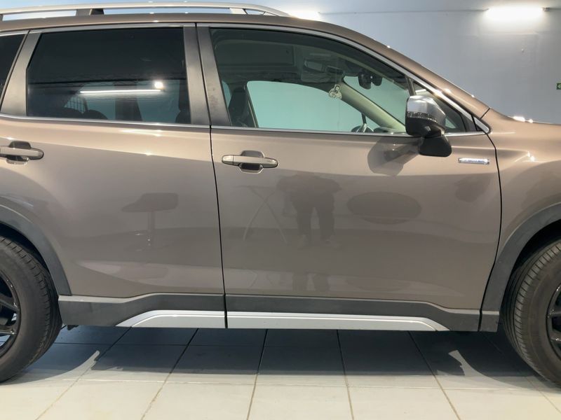 Subaru Forester 2.0 Mild-Hybrid Platinum — zdjęcie 7