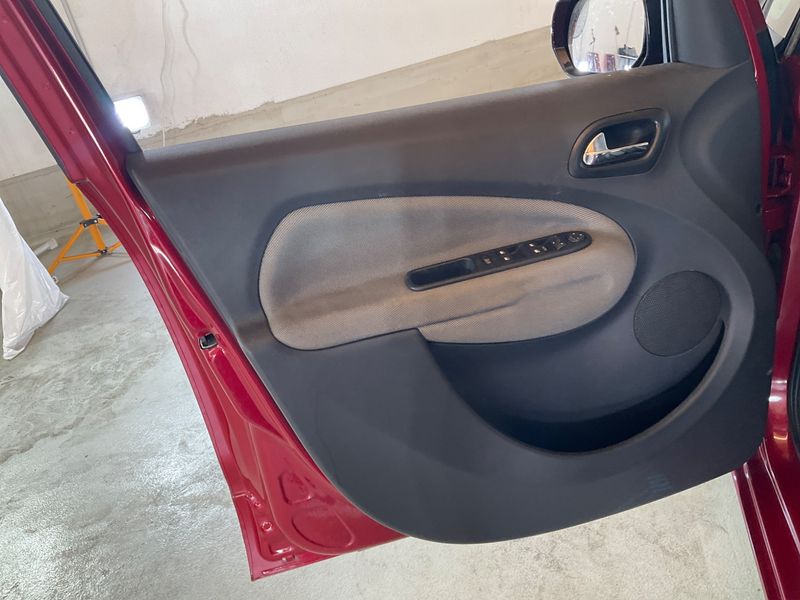 Citroen C3 Picasso 1.4 VTi Seduction 2011 – снимка 33
