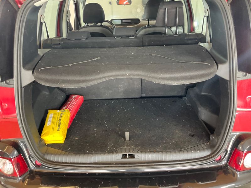 Citroen C3 Picasso 1.4 VTi Seduction 2011 – снимка 28