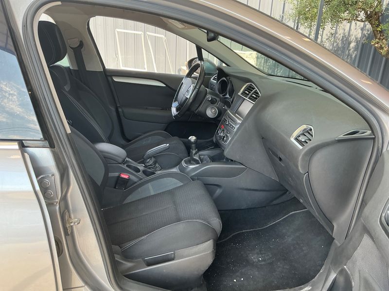 Citroen C4 1.2 e-THP Millenium — zdjęcie 3