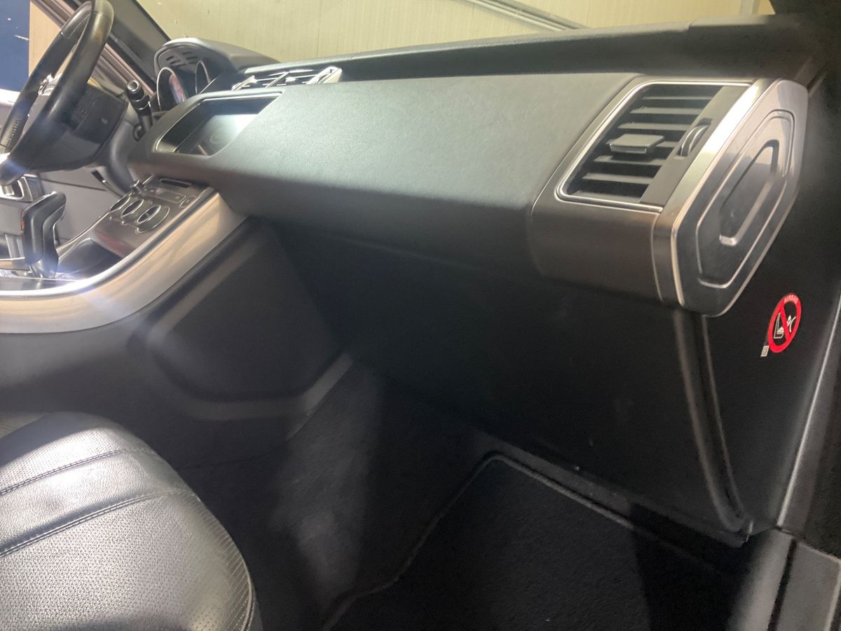 Land Rover 2017 — photo 28
