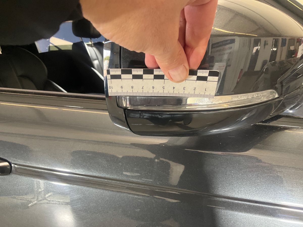 Land Rover 2017 — photo 26