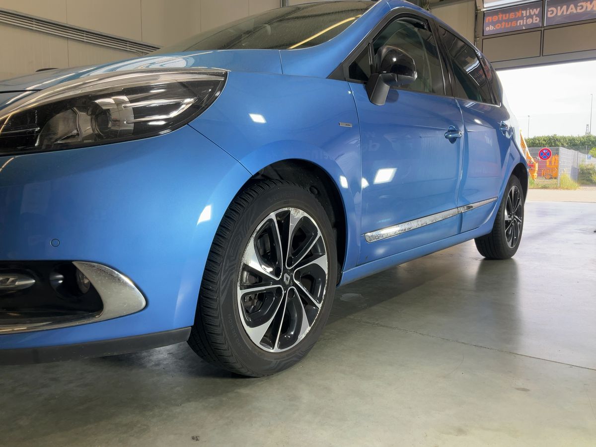 Renault Scenic 2.0 BOSE Edition
