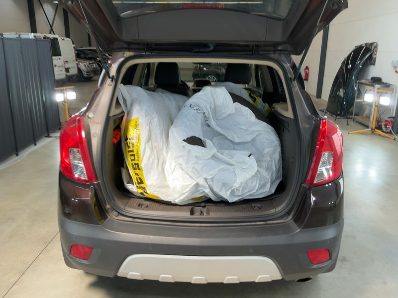 Opel Mokka 1.4 Turbo Innovation ecoFlex — zdjęcie 10