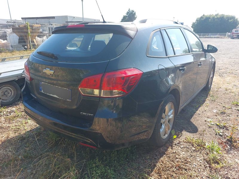 Chevrolet Cruze 1.7 Diesel LT+ — zdjęcie 5
