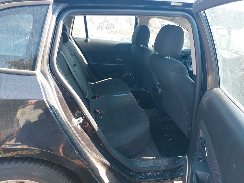 Chevrolet Cruze 1.7 Diesel LT+ — zdjęcie 12