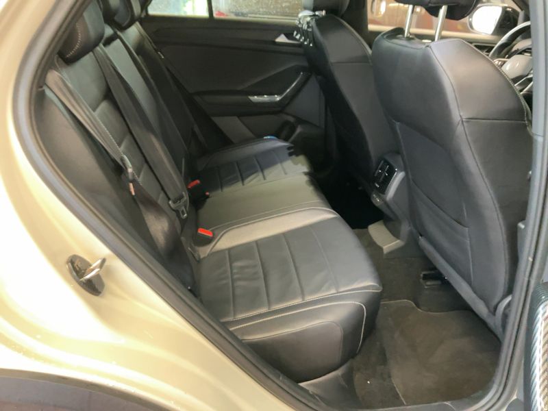 Volkswagen T-Roc 2.0 TSI R-Line 4Motion 2023 – снимка 20