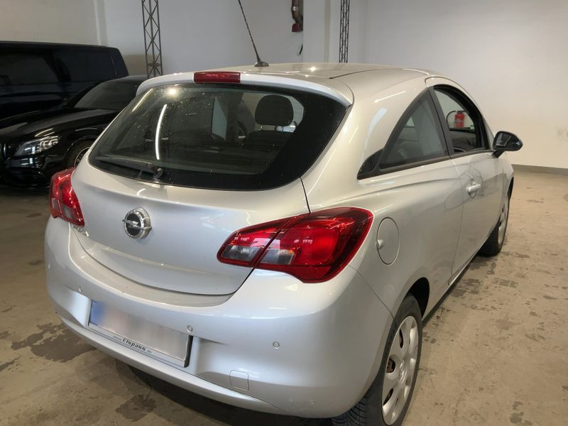 Opel Corsa 1.2 Edition — zdjęcie 6