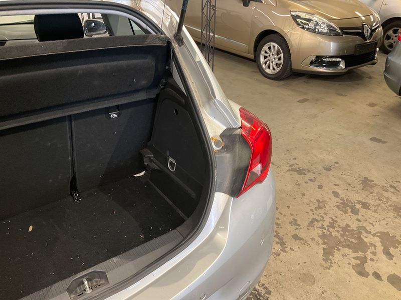 Opel Corsa 1.2 Edition 2018 – снимка 30