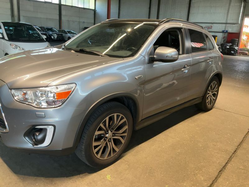 Mitsubishi ASX 1.6 Invite 2WD — zdjęcie 2