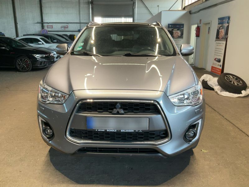 Mitsubishi ASX 1.6 Invite 2WD — zdjęcie 9
