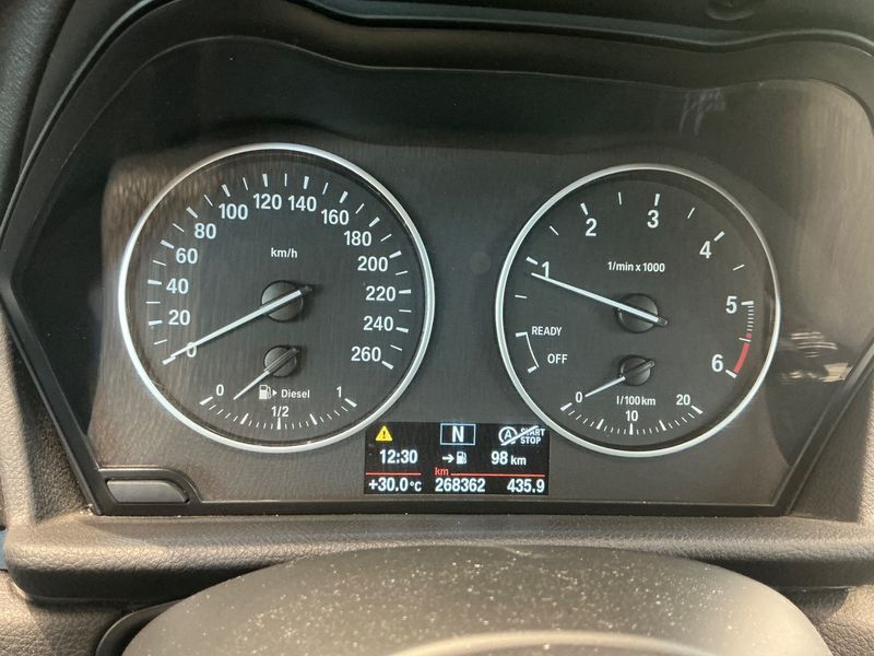 BMW 2er 218d Gran Tourer M Sport — zdjęcie 13