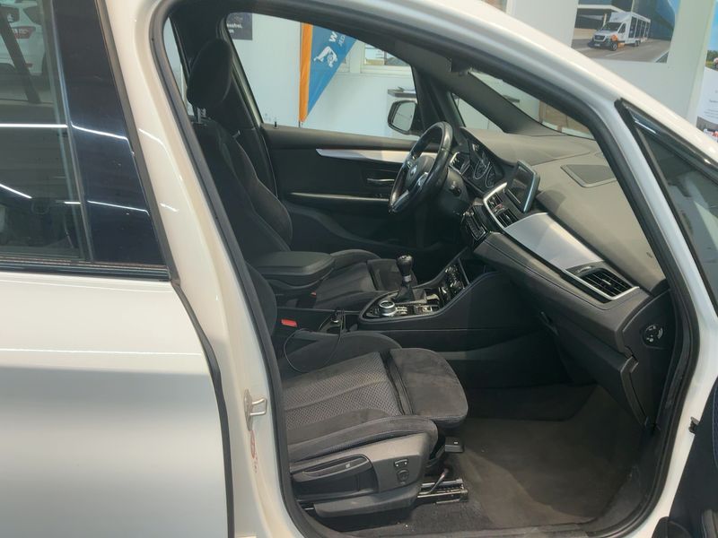 BMW 2er 218d Gran Tourer M Sport — zdjęcie 11