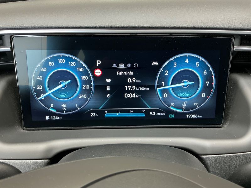 Hyundai Tucson 1.6 T-GDI Mild-Hybrid N Line Executive 2WD — zdjęcie 13