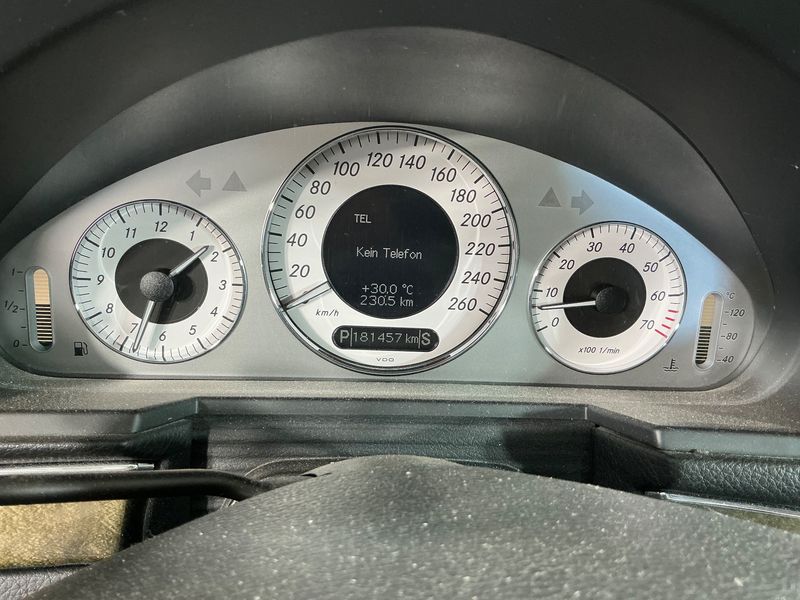 Mercedes-Benz E-Klasse E 350 Avantgarde — zdjęcie 13