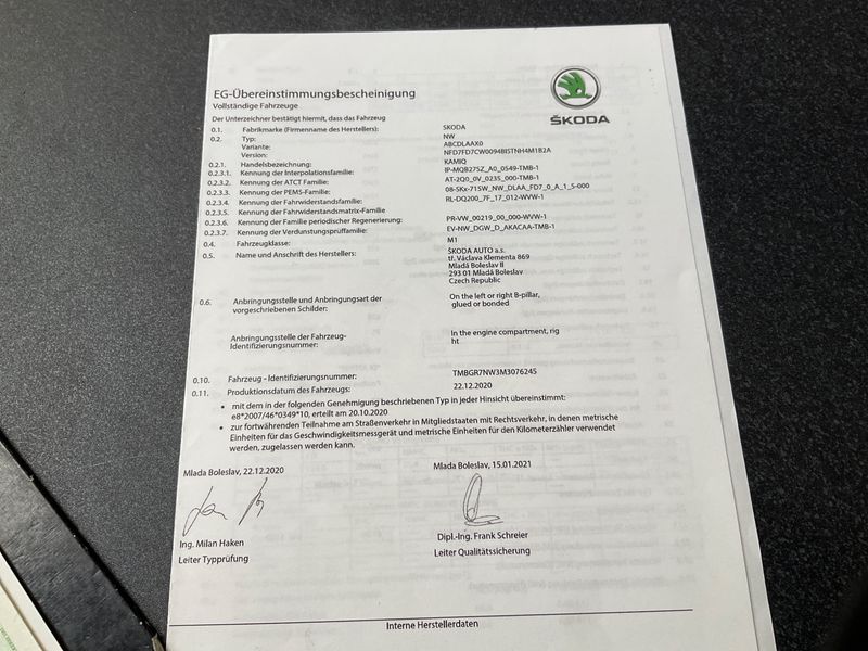 Skoda Kamiq 1.0 TSI Monte Carlo — zdjęcie 16