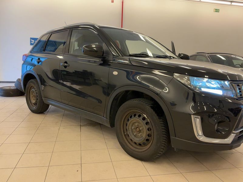 Suzuki Vitara 1.4 BoosterJet Mild-Hybrid Comfort 4x2 — zdjęcie 8