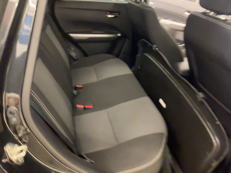 Suzuki Vitara 1.4 BoosterJet Mild-Hybrid Comfort 4x2 — zdjęcie 14