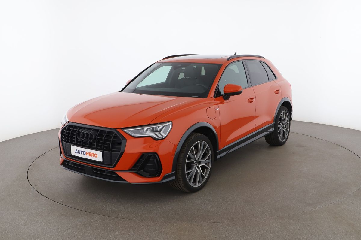 Audi Q3 45 TFSIe S line