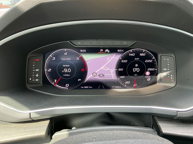Seat Tarraco 2.0 TDI Xcellence — zdjęcie 13