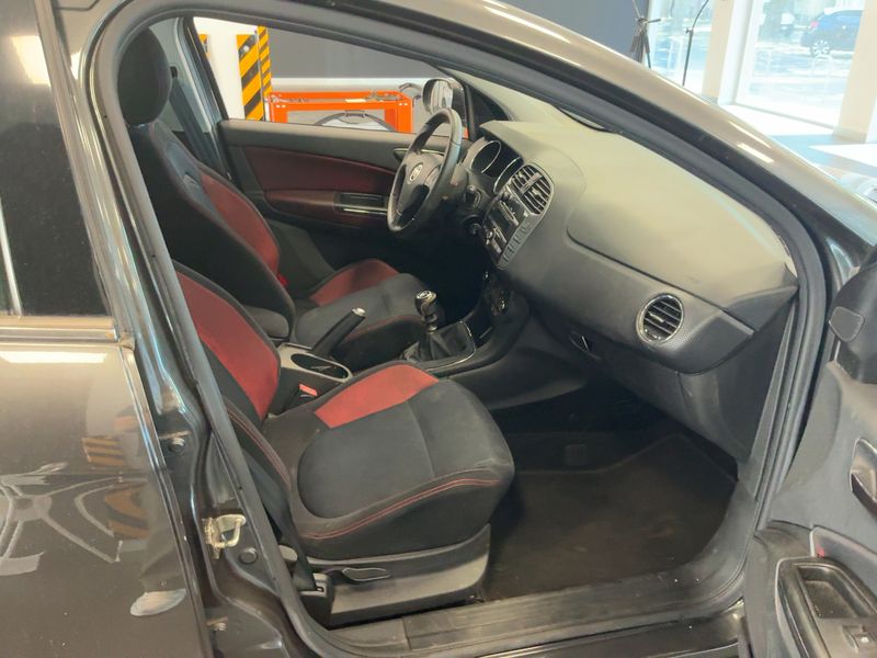 Fiat Bravo 1.6 JTDM Multijet Easy — zdjęcie 11