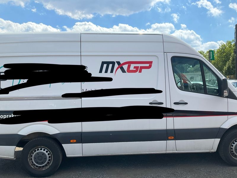 Volkswagen Crafter 2.0 TDI Kasten 30 mittlerer Radstand mit Hochdach — zdjęcie 7