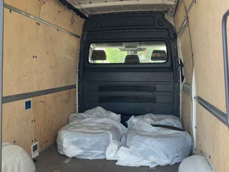 Volkswagen Crafter 2.0 TDI Kasten 30 mittlerer Radstand mit Hochdach — zdjęcie 10