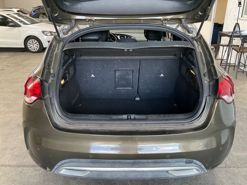 Citroen DS4 1.6 HDi Chic — zdjęcie 10