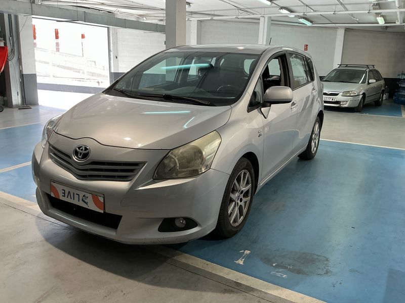 Toyota Verso 2.2 D-4D Dynamic