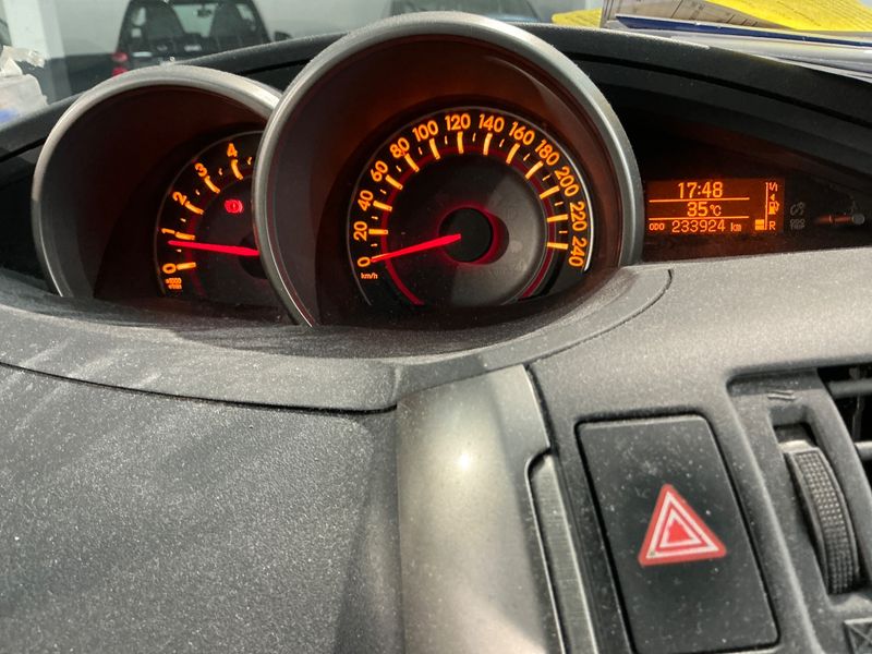 Toyota Verso 2.2 D-4D Dynamic — zdjęcie 4
