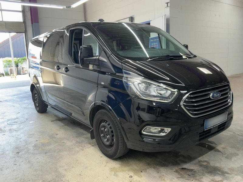 Ford Tourneo Custom 2.0 TDCi Mild-Hybrid L2 Titanium — zdjęcie 8